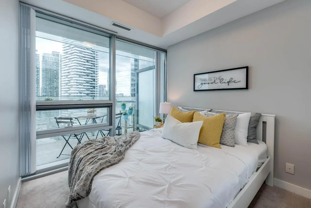 Apartment Applewood Suites Financial District Cn Tower Toronto